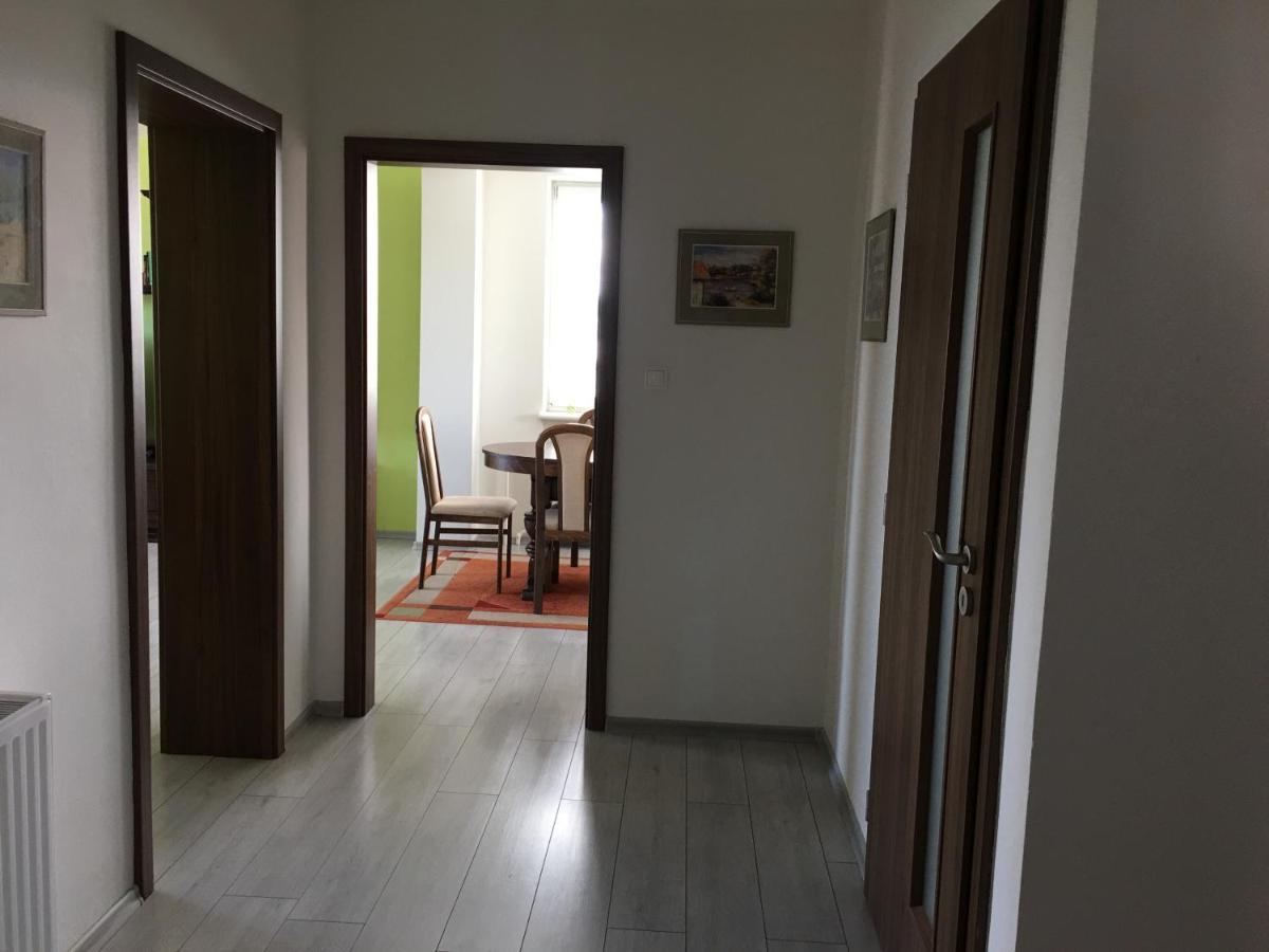 Apartman Krasna Vyhlidka Dolni Benesov ภายนอก รูปภาพ