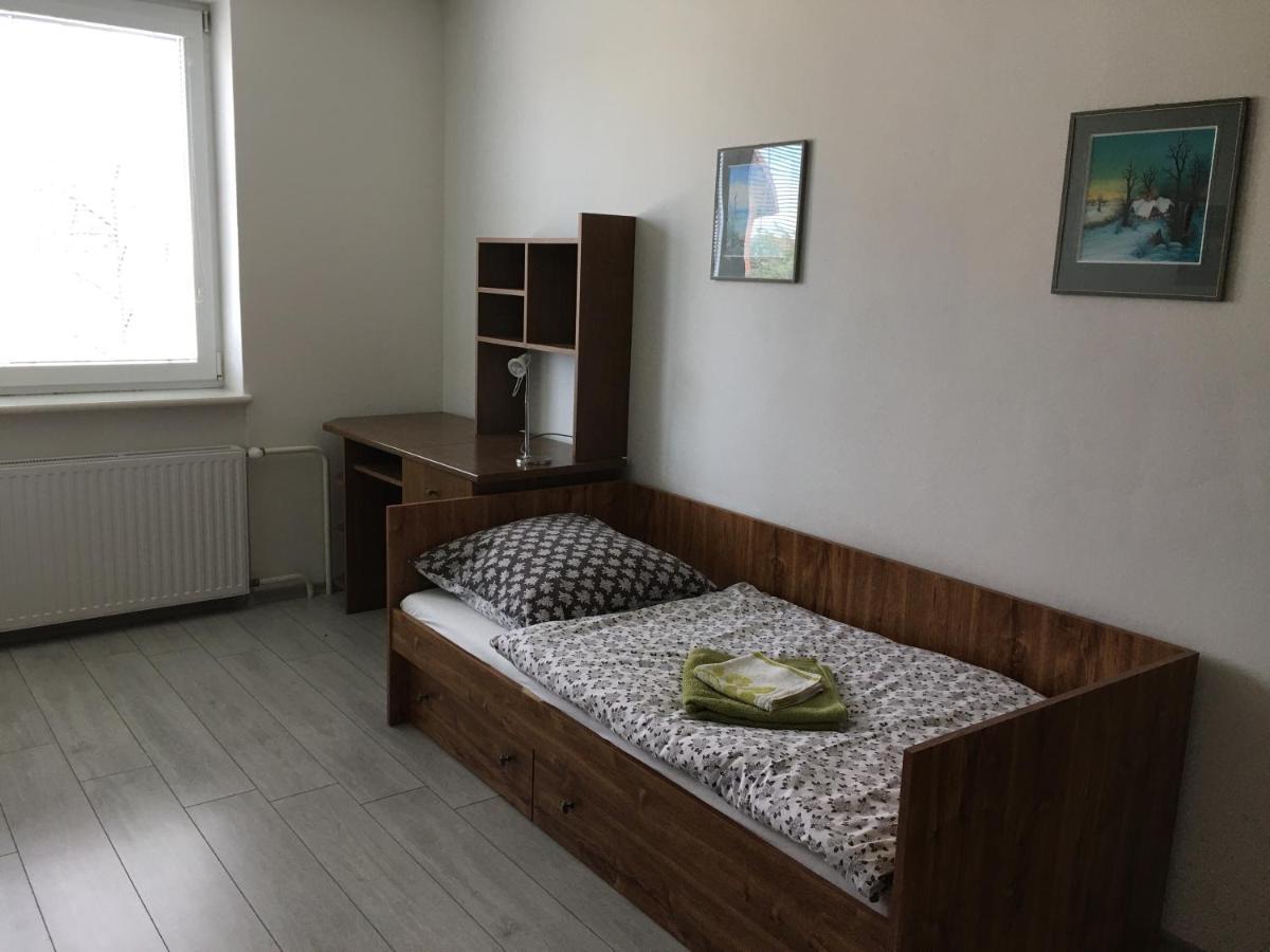Apartman Krasna Vyhlidka Dolni Benesov ภายนอก รูปภาพ