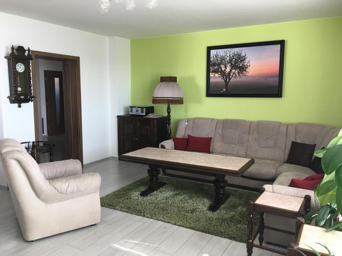 Apartman Krasna Vyhlidka Dolni Benesov ภายนอก รูปภาพ