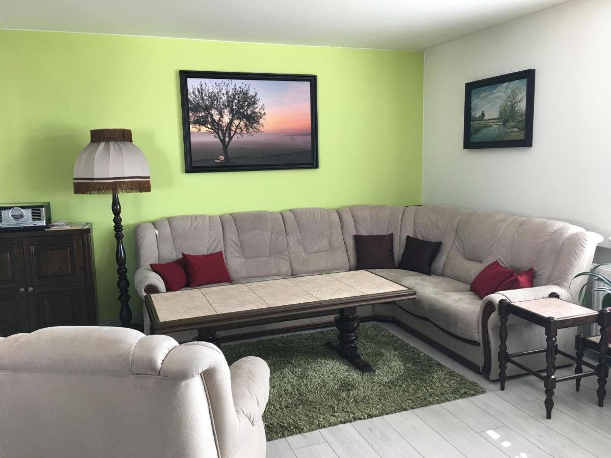 Apartman Krasna Vyhlidka Dolni Benesov ภายนอก รูปภาพ